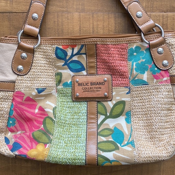 Vintage Relic Brand Purse - Picture 2 of 13